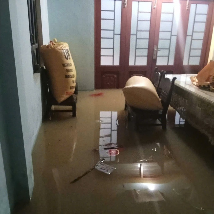 Ảnh hưởng bão số 1: Phố cổ Hội An ngập sâu, sạt lở nhiều điểm đường lên bán đảo Sơn Trà- Ảnh 12.