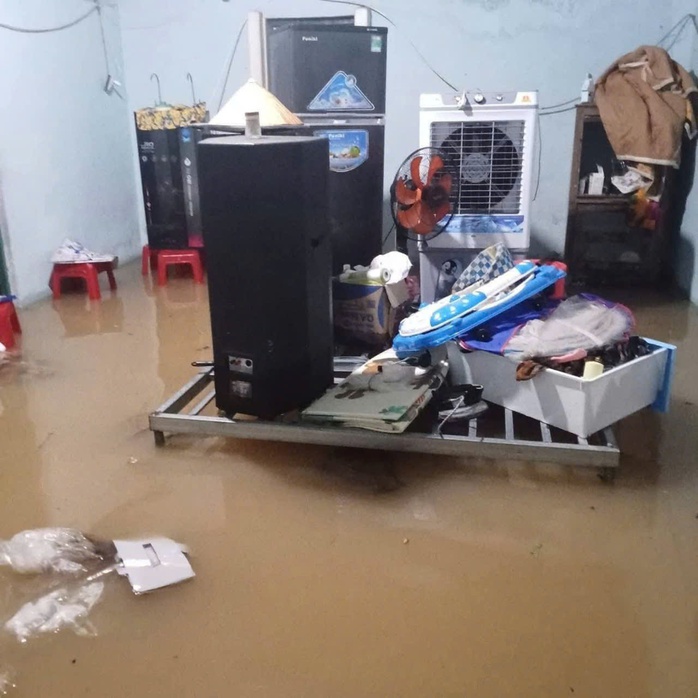 Ảnh hưởng bão số 1: Phố cổ Hội An ngập sâu, sạt lở nhiều điểm đường lên bán đảo Sơn Trà- Ảnh 13.