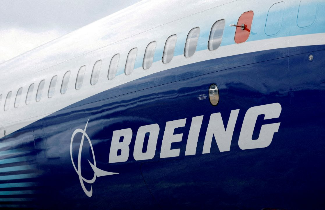 Vụ rơi máy bay Ấn Độ: Boeing mất 8,1 tỷ USD trong 24 giờ khi biểu tượng an toàn gặp sự cố về chất lượng, vừa mới dần hồi phục lại xảy ra tai nạn - Ảnh 3.
