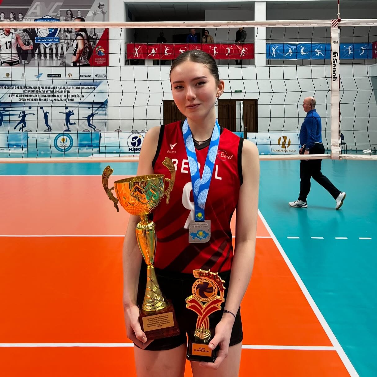 3 mỹ nh&acirc;n b&oacute;ng chuyền đang g&acirc;y sốt giải ch&acirc;u &Aacute; tại Việt Nam: Nhan sắc-kh&iacute; chất được v&iacute; như hoa hậu, "ti&ecirc;n tử" - Ảnh 3.