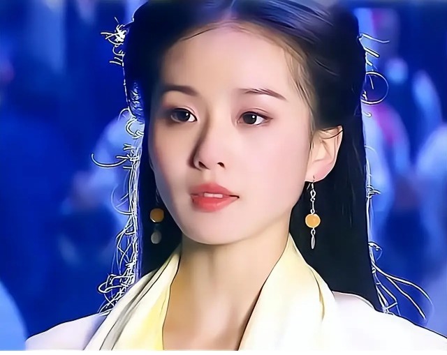 Sao 100 năm Hoàng Dược Sư chết, Dương Tiêu lại học được tuyệt kỹ của ông: Chỉ Hoàng Sam Nữ Tử biết lý do- Ảnh 3. Sao 100 năm Hoàng Dược Sư chết, Dương Tiêu lại học được tuyệt kỹ của ông: Chỉ Hoàng Sam Nữ Tử biết lý do- Ảnh 3.