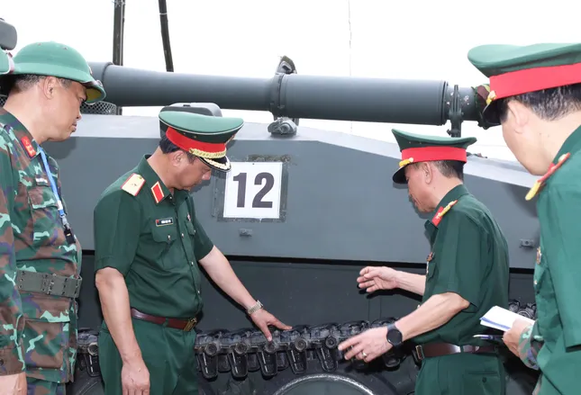 Bắt ông trùm buôn lậu hàng giả tại thanh hóa , làm rõ hành vi vi phạm pháp luật - Ảnh 3. Bắt ông trùm buôn lậu hàng giả tại thanh hóa , làm rõ hành vi vi phạm pháp luật - Ảnh 3.