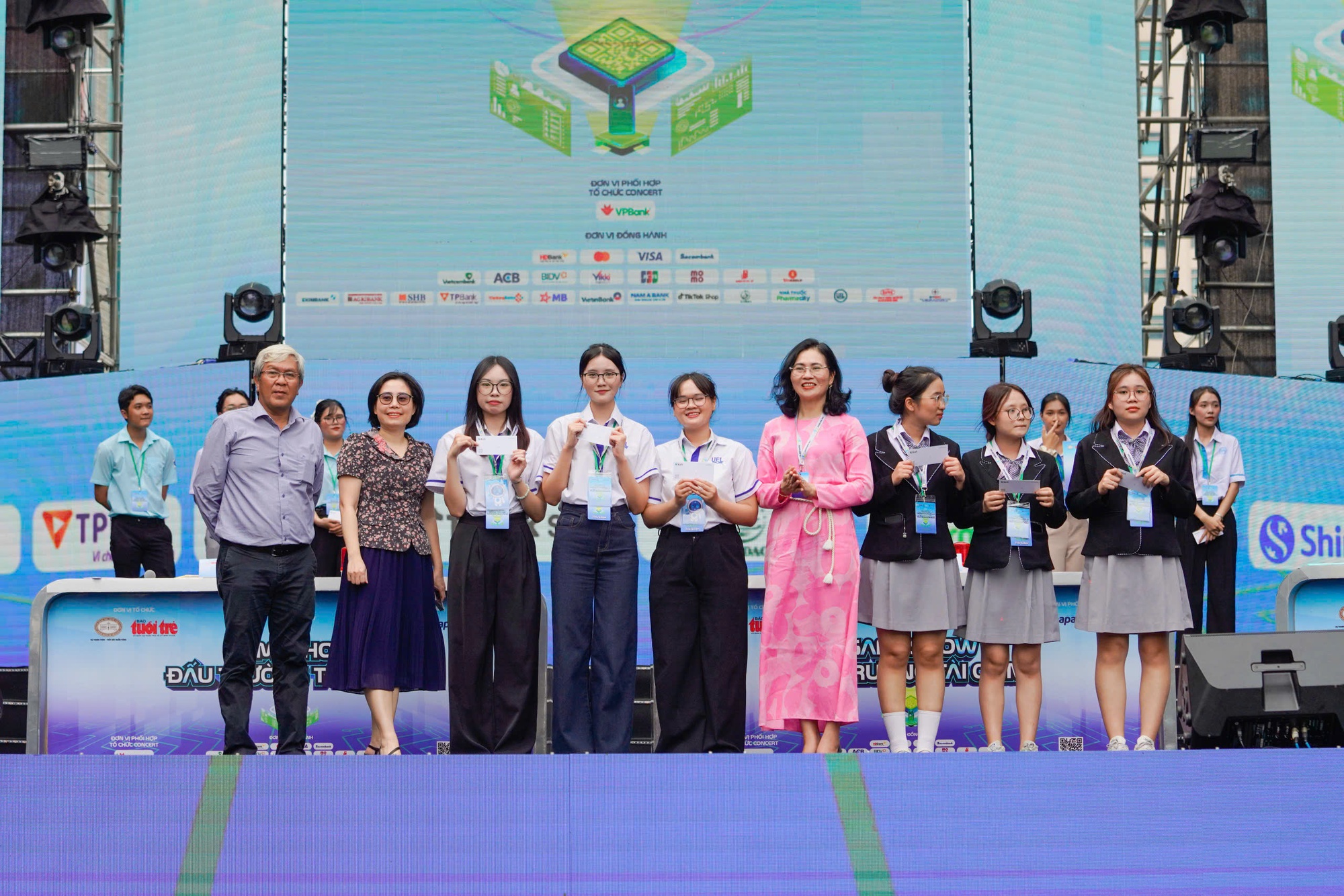 Đấu trường tài chính - Ảnh 11.
