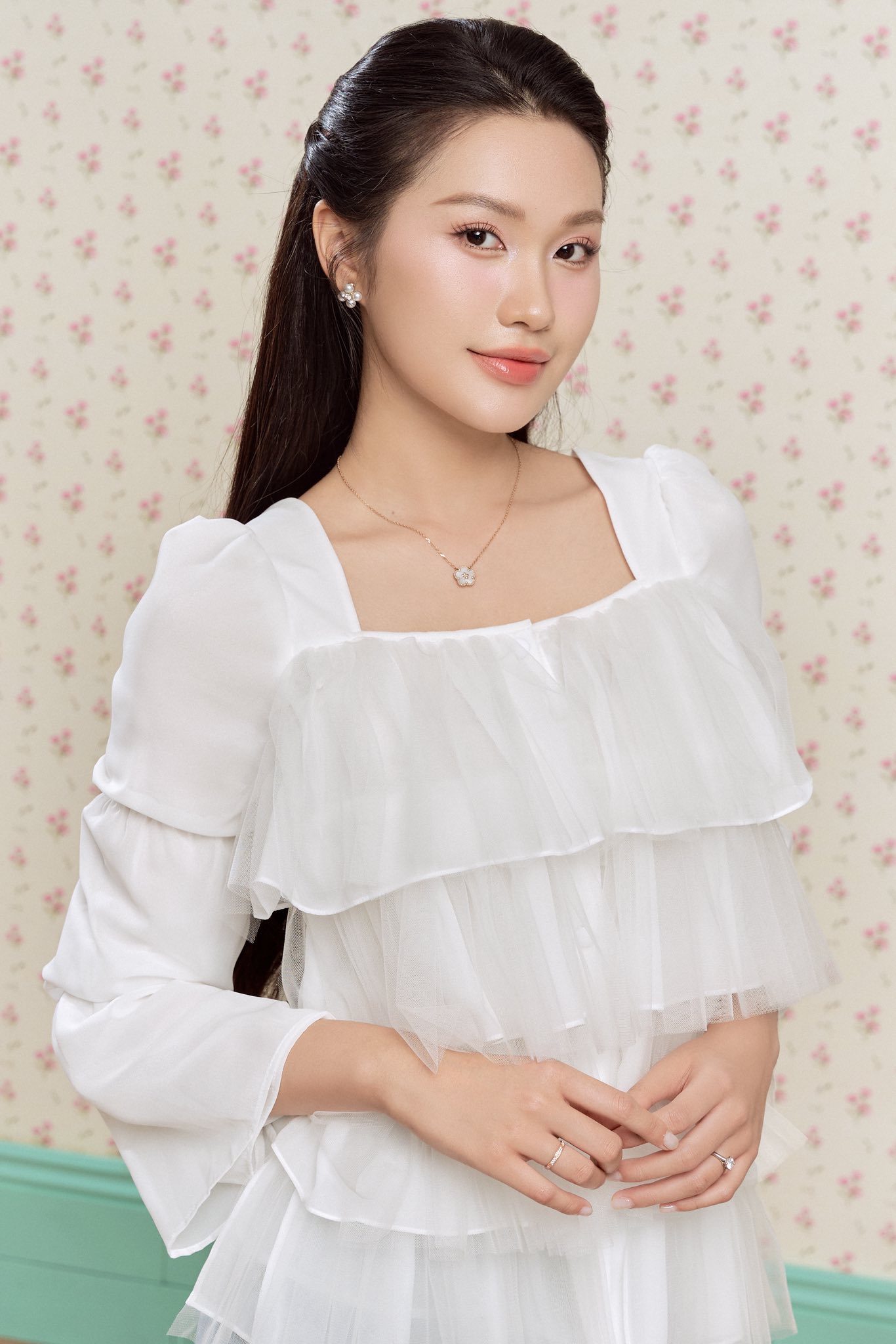 Doãn Hải My bị chê xuống sắc liền tung luôn ảnh cam thường khoe body nuột nà, chân dài thẳng thắp khiến an-ti câm nín- Ảnh 4. Doãn Hải My bị chê xuống sắc liền tung luôn ảnh cam thường khoe body nuột nà, chân dài thẳng thắp khiến an-ti câm nín- Ảnh 4.