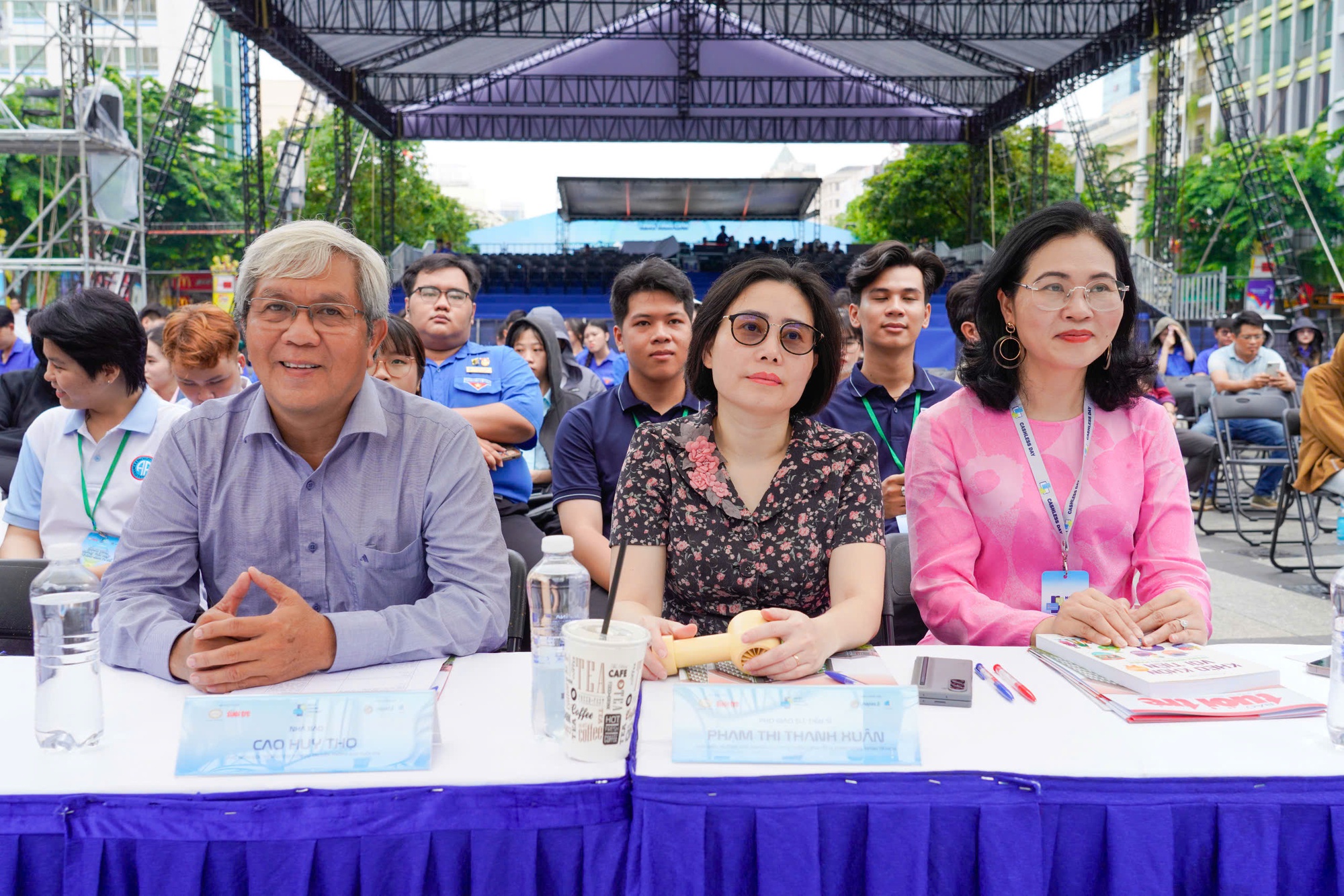 Game show Đấu trường tài chính: Đi thi thử, nhận kiến thức tài chính thật - Ảnh 2.