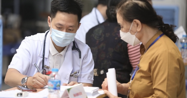 Mô hình BHYT toàn dân bao phủ 1,36 tỷ người của Trung Quốc và 4 bài học quý báu cho Việt Nam - Ảnh 4.