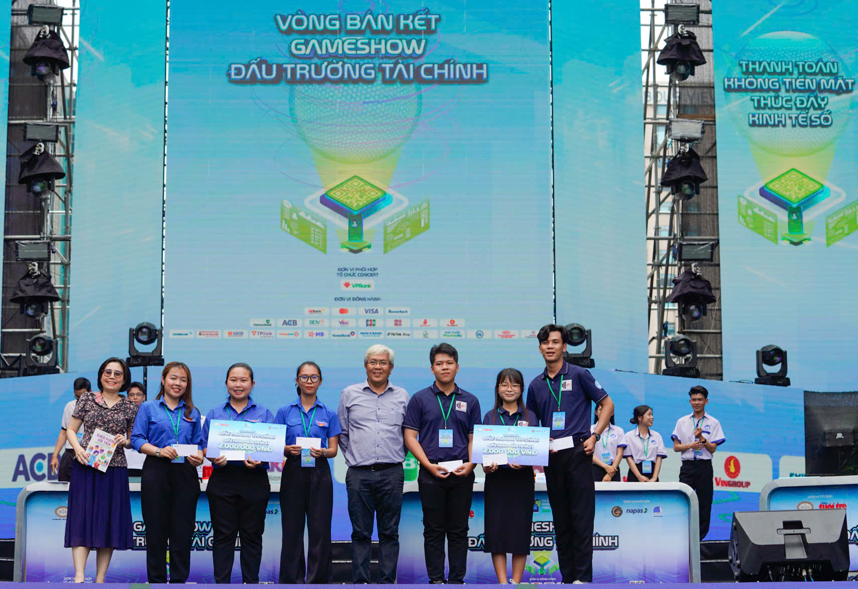 Đấu trường tài chính - Ảnh 13.
