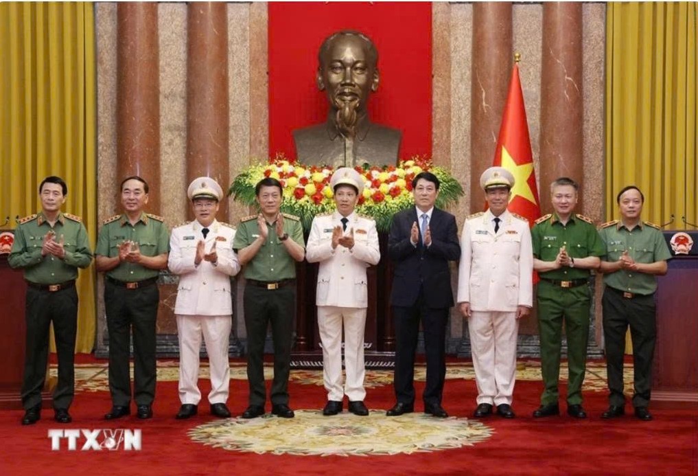 Ba Thứ trưởng Bộ Công an được thăng quân hàm Thượng tướng - Ảnh 1.