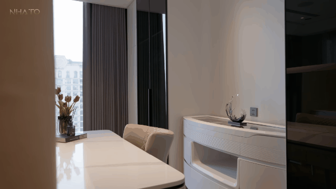 Penthouse 80 tỷ đồng giữa lòng Hà Nội của ông nội tặng cháu gái 4 tuổi, 1 món đồ chơi cũng 50 triệu - Ảnh 16.
