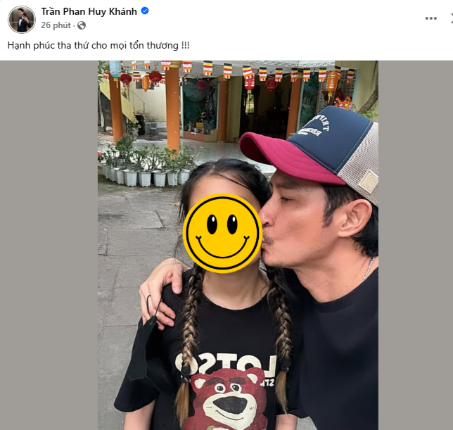 Huy Khánh nói 1 câu rõ thái độ giữa lúc gây bàn tán vì hội ngộ tình tứ với vợ cũ Á hậu- Ảnh 3. Huy Khánh nói 1 câu rõ thái độ giữa lúc gây bàn tán vì hội ngộ tình tứ với vợ cũ Á hậu- Ảnh 3.