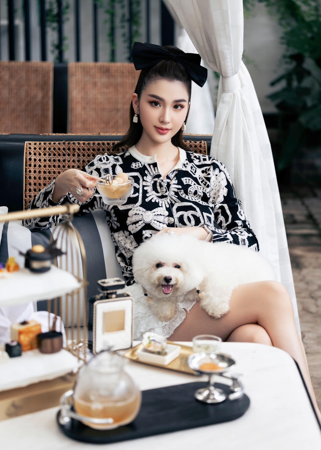 To&agrave;n cảnh biệt thự trong khu cao cấp ở TP.HCM của mỹ nh&acirc;n nổi tiếng Vbiz, c&oacute; 2 con vẫn giấu mặt chồng- Ảnh 13.