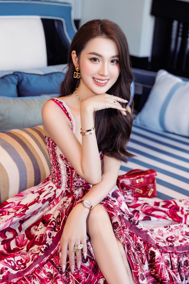 To&agrave;n cảnh biệt thự trong khu cao cấp ở TP.HCM của mỹ nh&acirc;n nổi tiếng Vbiz, c&oacute; 2 con vẫn giấu mặt chồng- Ảnh 1.