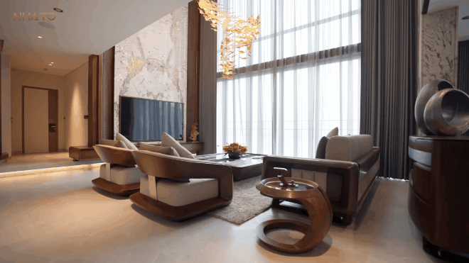 Penthouse 80 tỷ đồng giữa lòng Hà Nội của ông nội tặng cháu gái 4 tuổi, 1 món đồ chơi cũng 50 triệu - Ảnh 5.