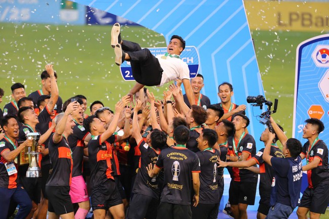 Hành trình trở lại V-League của bóng đá Cố đô Hoa Lư- Ảnh 3.