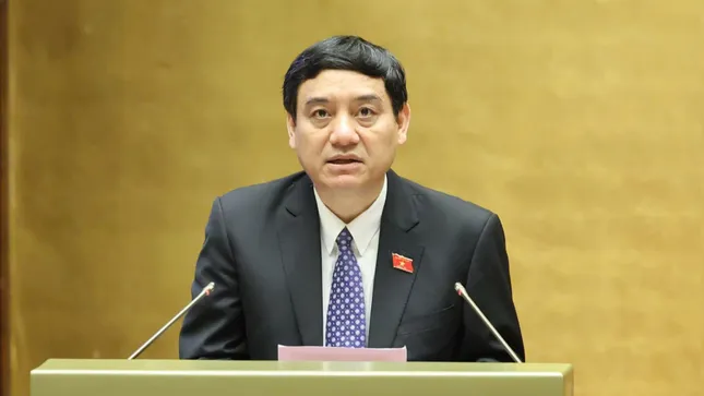 Quốc hội giữ nguyên mức trợ cấp thất nghiệp 60 % tiền lương tháng từ 2026 - Ảnh 2.