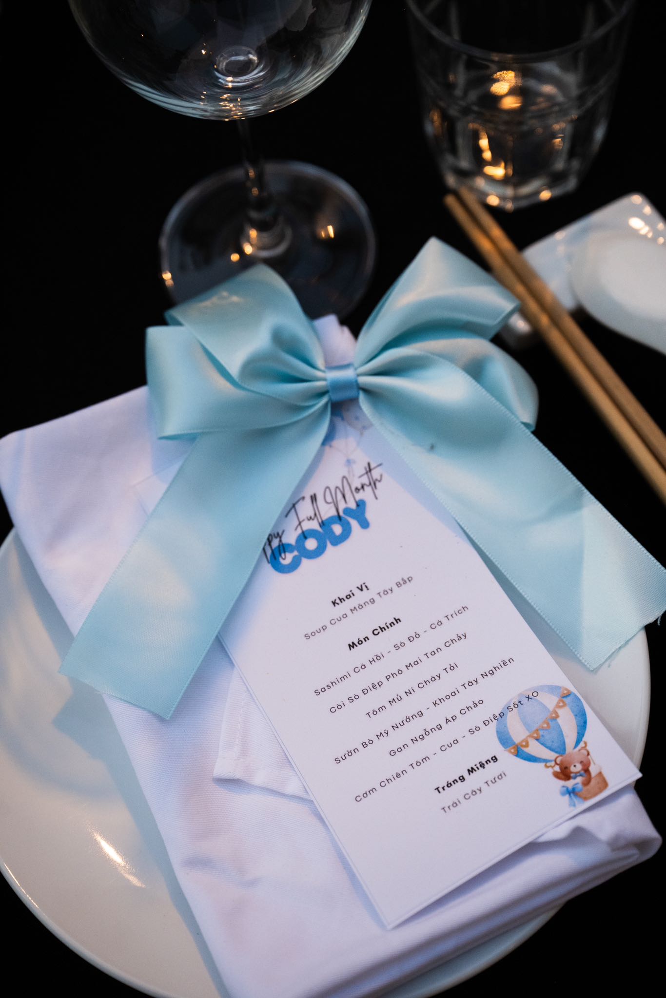 Nàng dâu được nhà chồng hào môn "chấm" từ khi đi học, giờ là mẹ bỉm sữa kín tiếng nhưng vẫn khiến dân tình "rụng tim"- Ảnh 4.