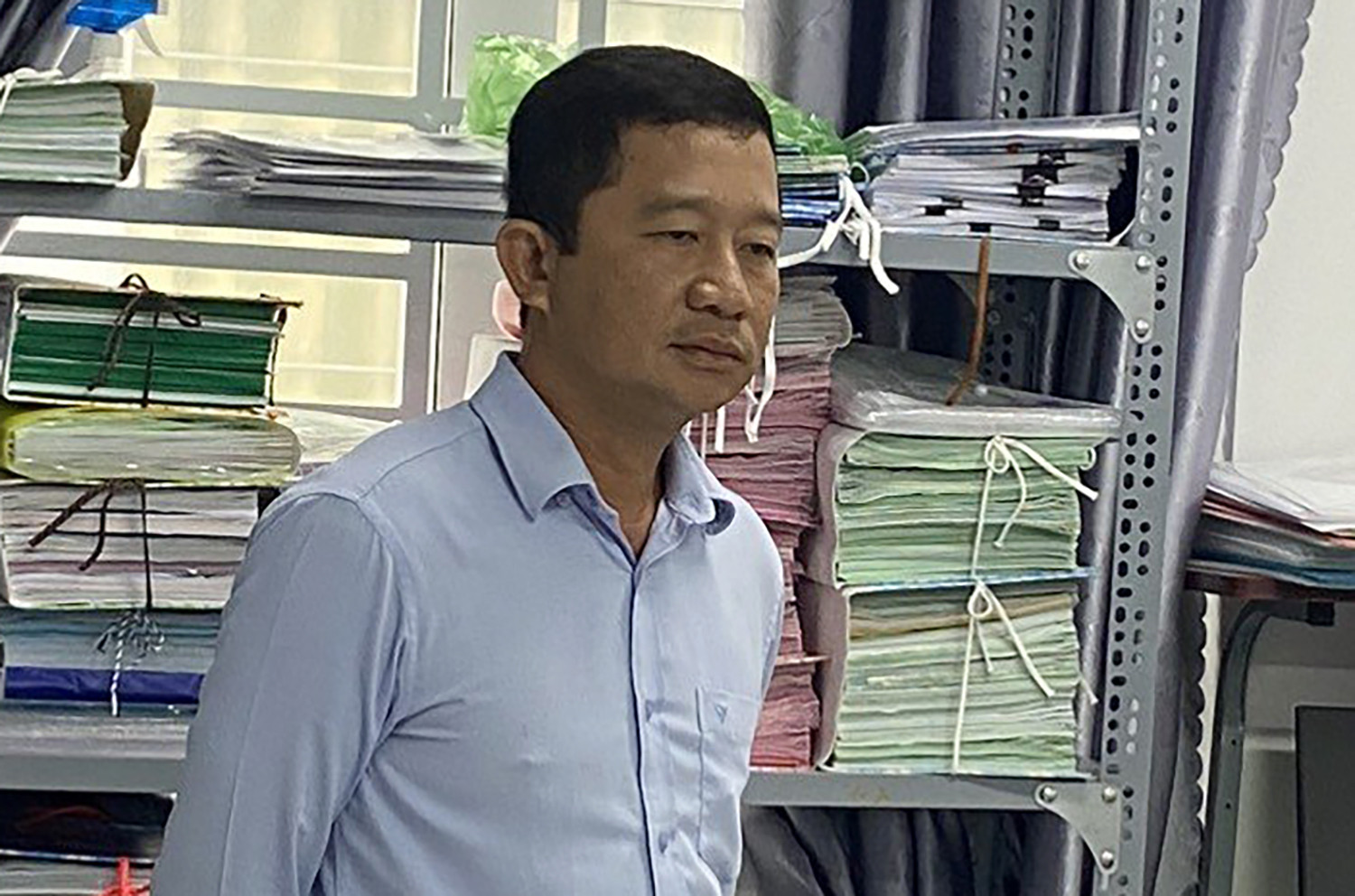 TAND TP Bạc Liêu bàn giao hồ sơ vụ Dương Tấn Thiện cho VKSND - Ảnh 1.