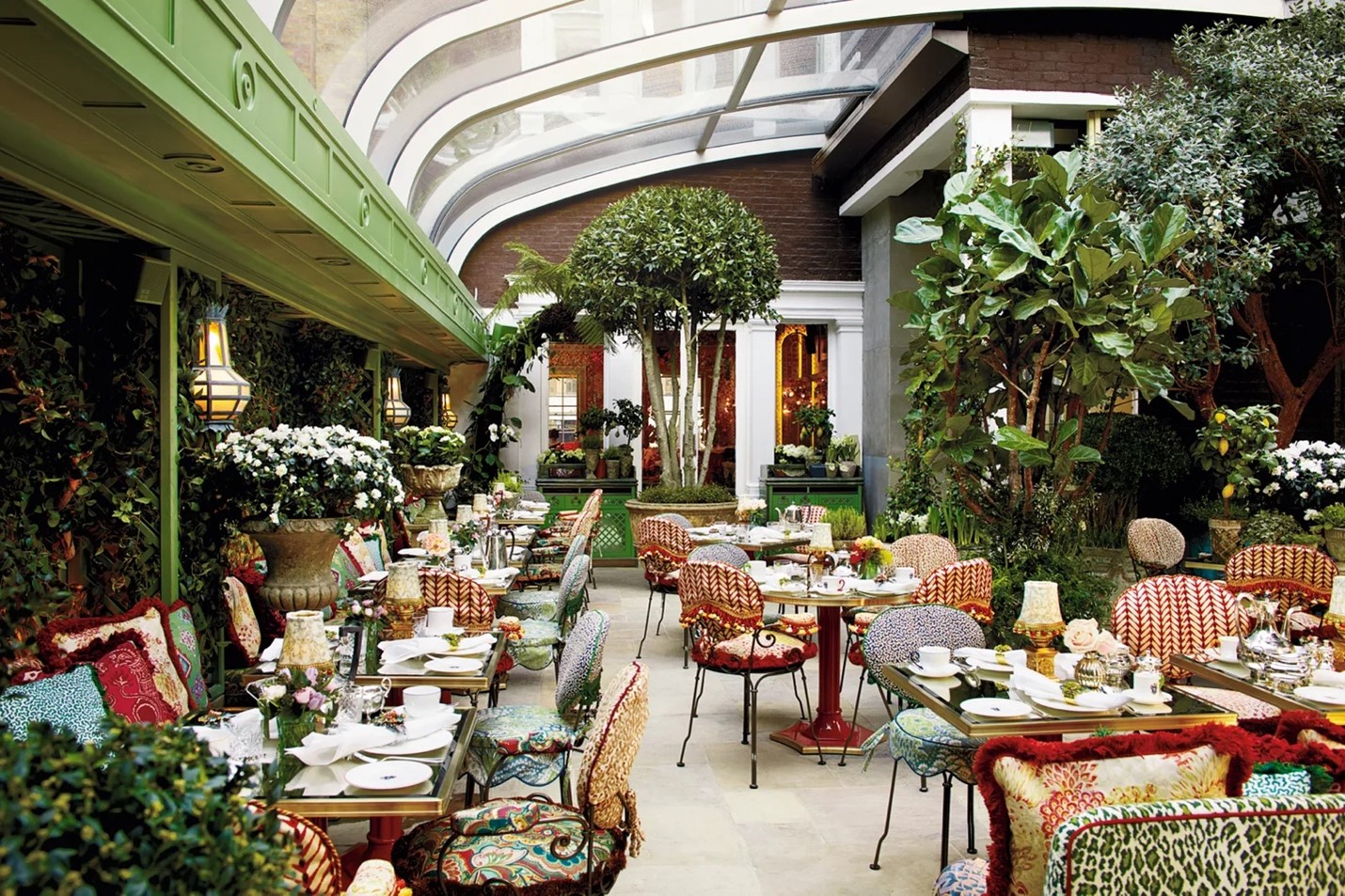 Tại sao Private Club được ví là ‘phòng họp không chính thức’ của giới thượng lưu và sức mạnh ngầm vận hành thế giới ra sao? - Ảnh 1.