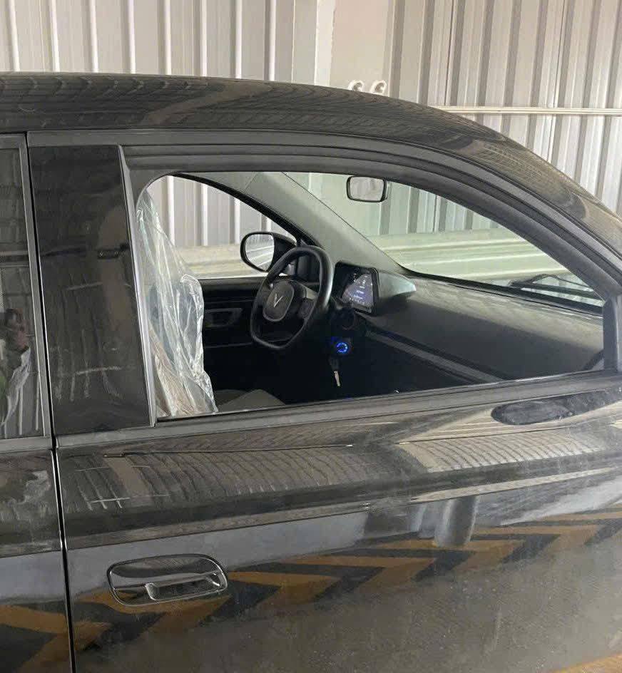 Bóc tách trang bị VinFast Minio Green từ loạt ảnh nội, ngoại thất rò rỉ sớm: Cụm đèn 'ăn tiền', bên trong có nhiều điểm thực dụng - Ảnh 5.