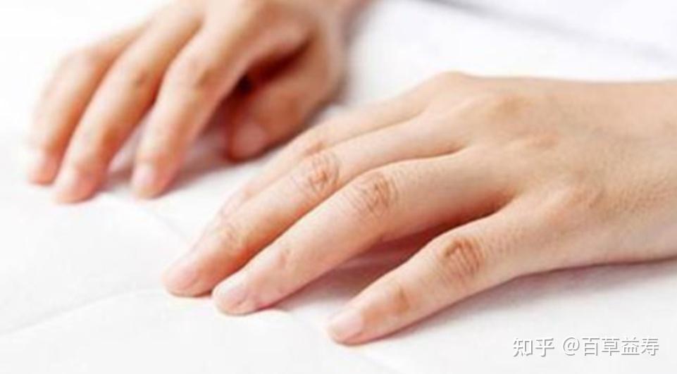 Phổi có tốt hay không, chỉ cần nhìn vào bàn tay: Người có phổi kém thường có 5 bất thường ở tay, hãy xem bạn có không- Ảnh 2.