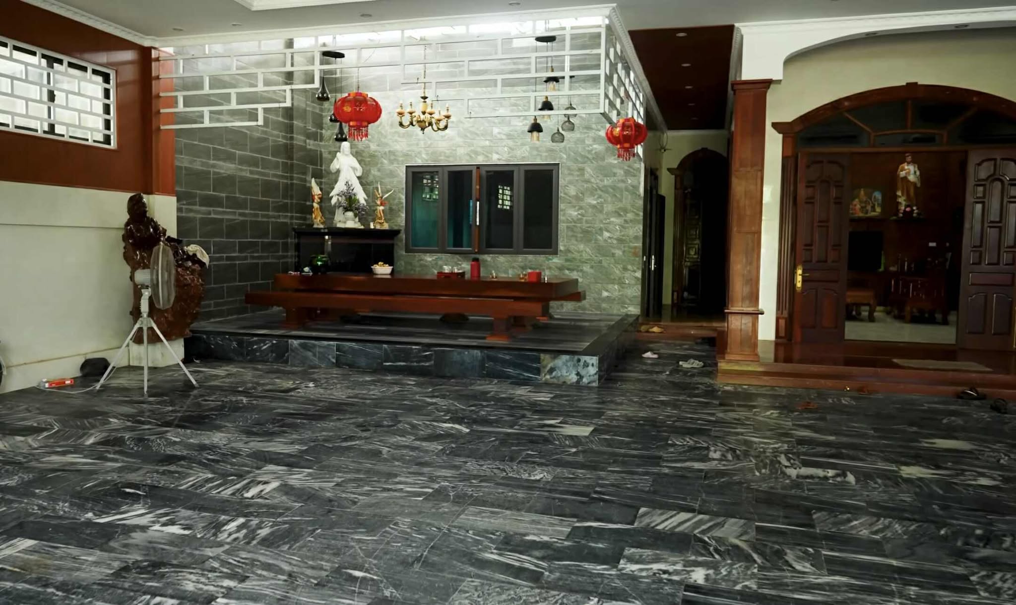 Cặp vợ chồng ở Nghệ An sinh 16 người con, nhà toàn biệt thự, tiết lộ bí quyết càng đẻ càng giàu - Ảnh 6.