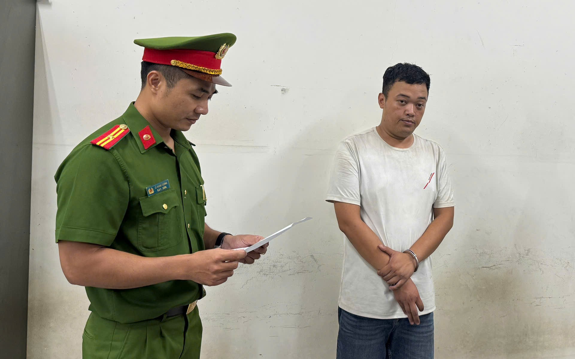 Nh&oacute;m tội phạm ma t&uacute;y t&ocirc;ng chết CSGT ở Long An: T&ograve;a tuy&ecirc;n 3 &aacute;n tử h&igrave;nh - Ảnh 2.