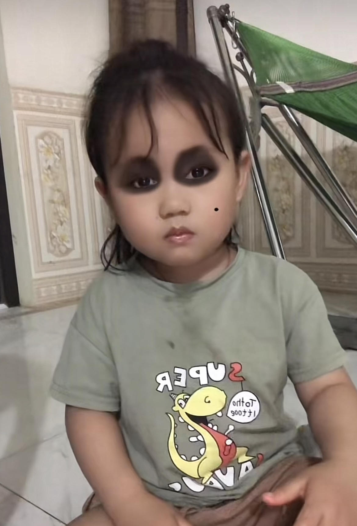 Mẹo "cai nghiện" tivi, điện thoại cho khối nghỉ h&egrave; vừa h&agrave;i hước vừa hiệu quả, c&aacute;c mẹ truyền tay nhau cười nghi&ecirc;ng ngả- Ảnh 9.