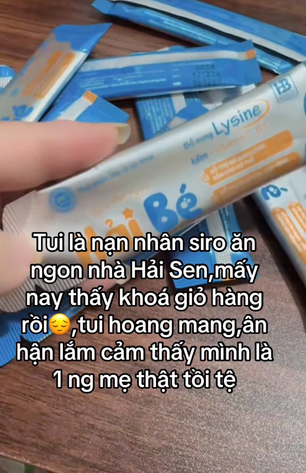 Mẹ bỉm mua sản phẩm siro ăn ngon của TikToker "Gia Đình Hải Sen" cho con uống, đồng loạt "kêu cứu" - Ảnh 4. Mẹ bỉm mua sản phẩm siro ăn ngon của TikToker "Gia Đình Hải Sen" cho con uống, đồng loạt "kêu cứu" - Ảnh 4.