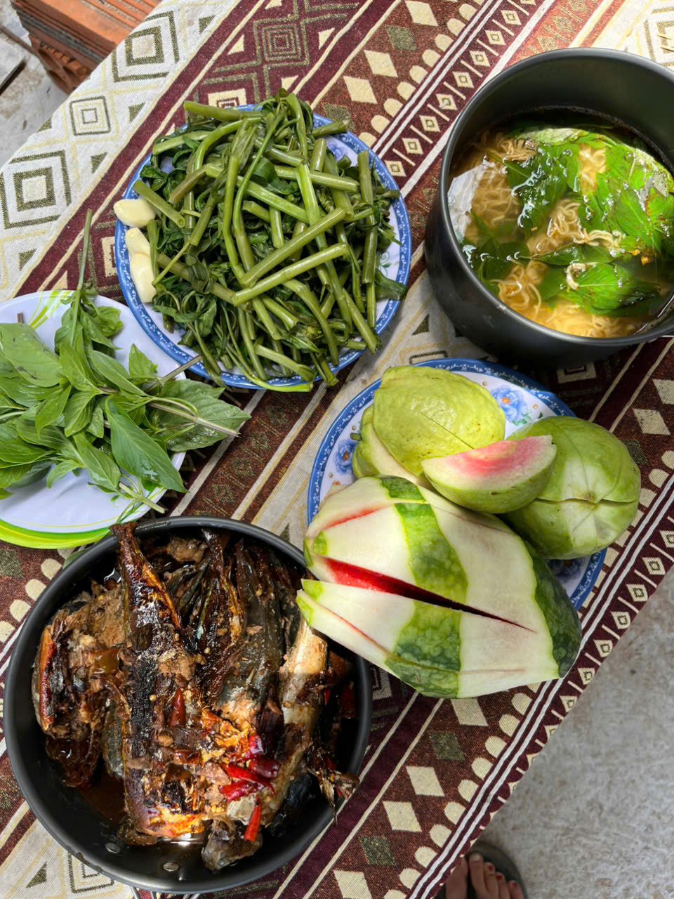 Bị công ty cho nghỉ việc, "dạt" ngay ra đảo Phú Quý sống dài ngày: Cách chi tiêu sau khi thất nghiệp mới sốc - Ảnh 8. Bị công ty cho nghỉ việc, "dạt" ngay ra đảo Phú Quý sống dài ngày: Cách chi tiêu sau khi thất nghiệp mới sốc - Ảnh 8.