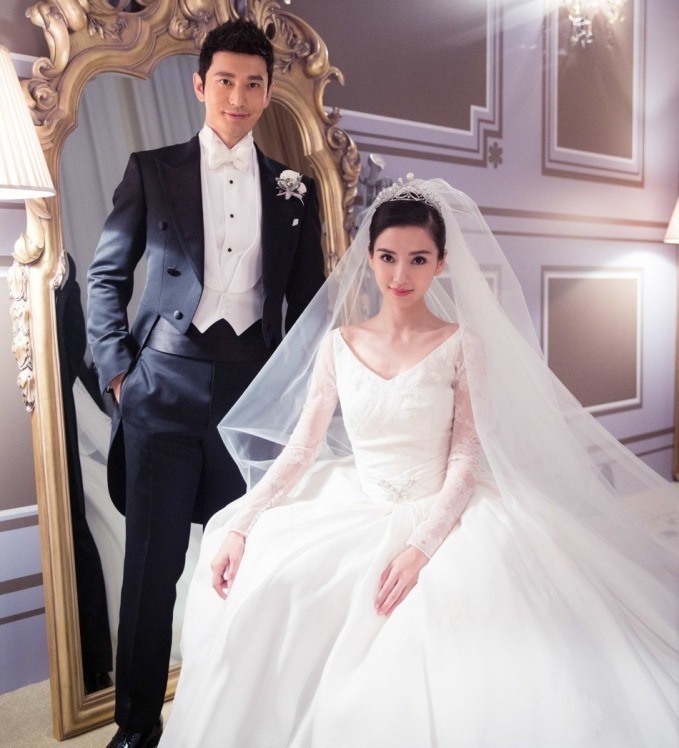 Phốt căng: Angelababy bị tố phản bội Huỳnh Hiểu Minh, ngang nhiên vụng trộm trong ô tô với "mỹ nam trốn thuế"? - Ảnh 2. Phốt căng: Angelababy bị tố phản bội Huỳnh Hiểu Minh, ngang nhiên vụng trộm trong ô tô với "mỹ nam trốn thuế"? - Ảnh 2.