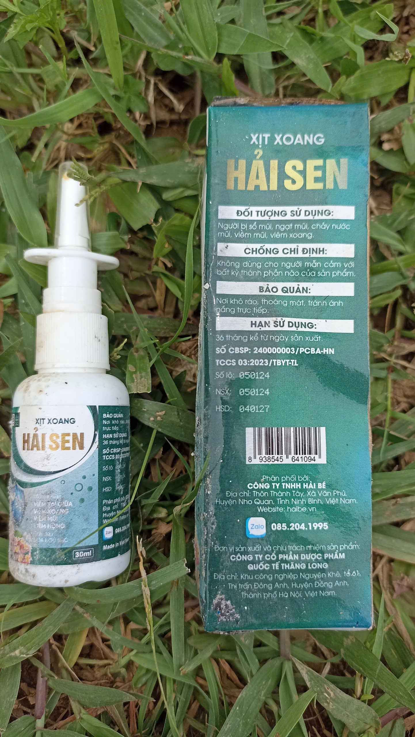 Sản phẩm ghi "Hải Sen" vứt thành đống, đốt cháy nham nhở gần nhà "TikToker Hải Sen" vừa bị bắt- Ảnh 2. Sản phẩm ghi "Hải Sen" vứt thành đống, đốt cháy nham nhở gần nhà "TikToker Hải Sen" vừa bị bắt- Ảnh 2.