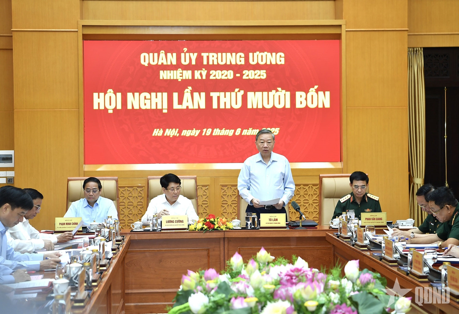 Tổng Bí thư Tô Lâm chủ trì hội nghị quân ủy trung ương lần thứ 14 về quân sự - Ảnh 1.