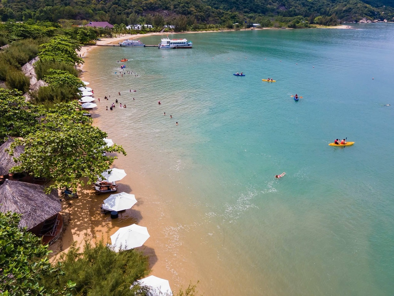 Kh&aacute;nh H&ograve;a đẩy mạnh ph&aacute;t triển du lịch xanh, hướng đến trung t&acirc;m du lịch biển quốc tế - Ảnh 7.