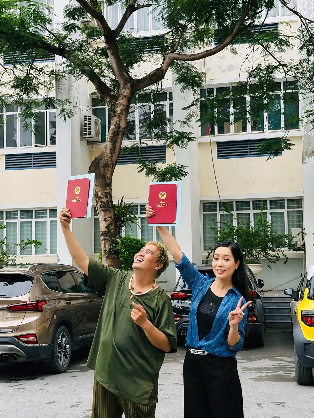Nam nghệ sĩ rao biệt phủ 100 tỷ, tuổi 54: “Tôi đang chuẩn bị thi đầu vào Tiến sĩ” - Ảnh 4. Nam nghệ sĩ rao biệt phủ 100 tỷ, tuổi 54: “Tôi đang chuẩn bị thi đầu vào Tiến sĩ” - Ảnh 4.