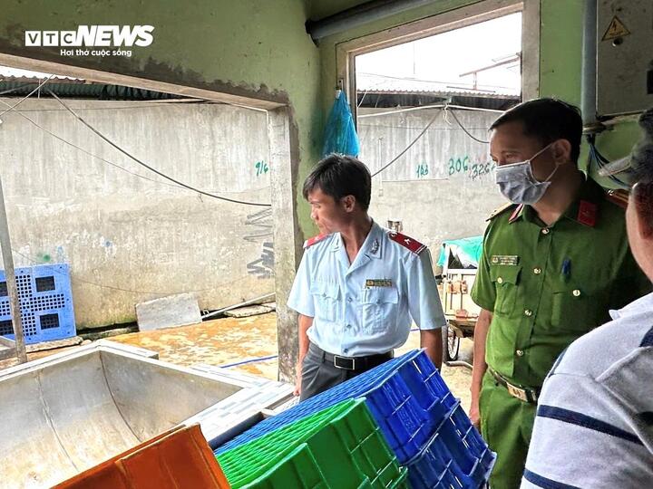 Đoàn kiểm tra lò mổ heo gia công cho Công ty C . P tại Hậu Giang - Ảnh 3.