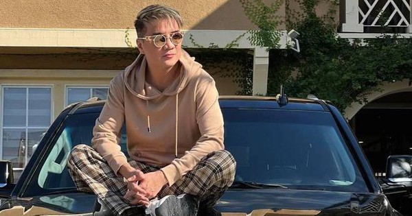 Đàm Vĩnh Hưng nói thẳng tình hình hiện tại: Chưa bị ai quay lưng, show TP.HCM, Hà Nội đều cháy vé - Ảnh 1.