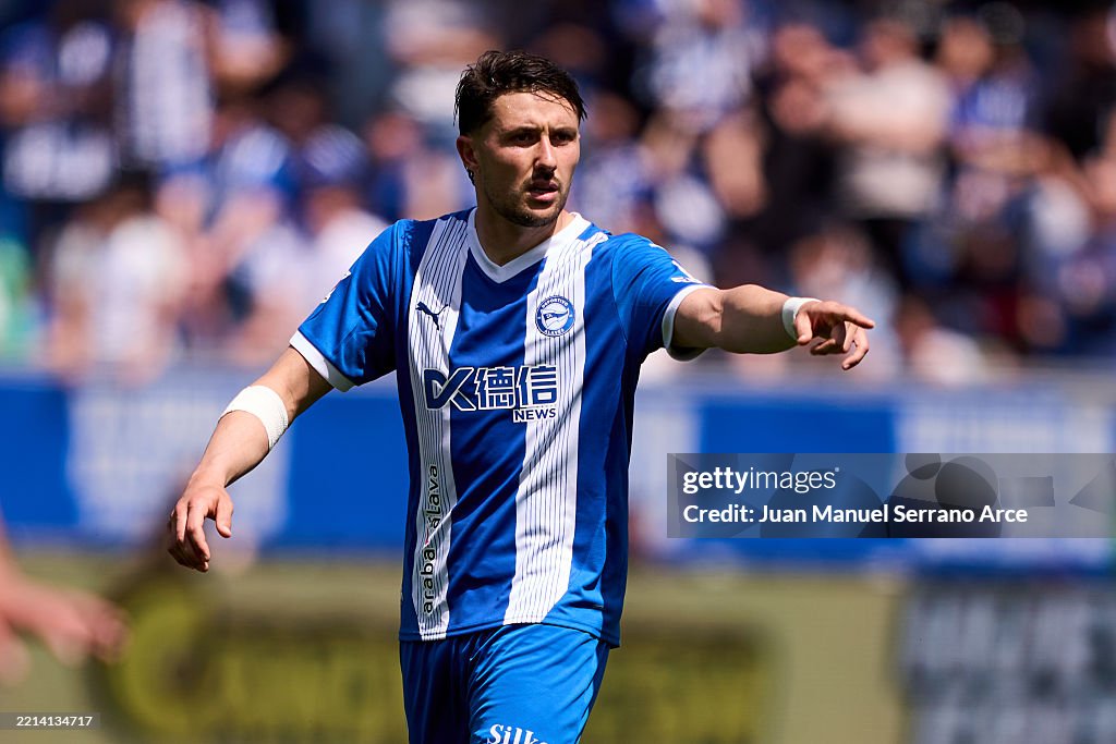 Tuyển Malaysia gây sửng sốt với cầu thủ đá chính ở La Liga, Filip Nguyễn có hành động “lạ” - Ảnh 1.