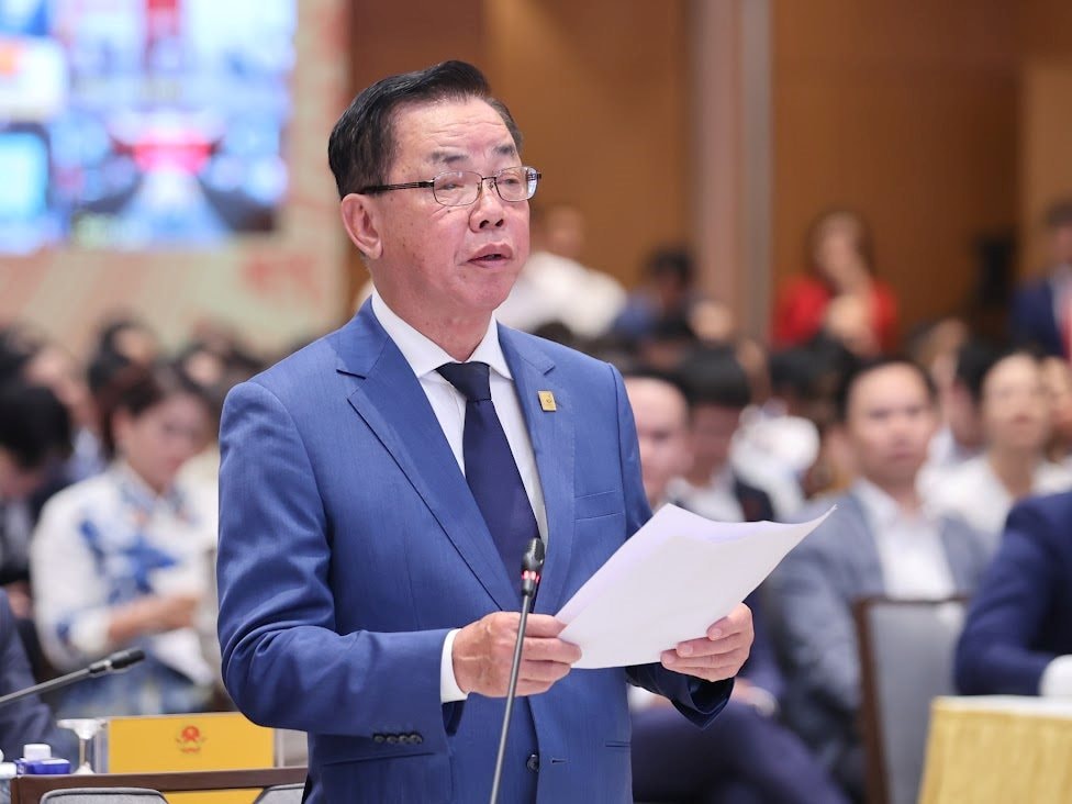 Tặng Thủ tướng món quà 1.247 hạt, ông Trần Mạnh Báo đề xuất gì trong lĩnh vực “xương sống” của kinh tế? - Ảnh 2.