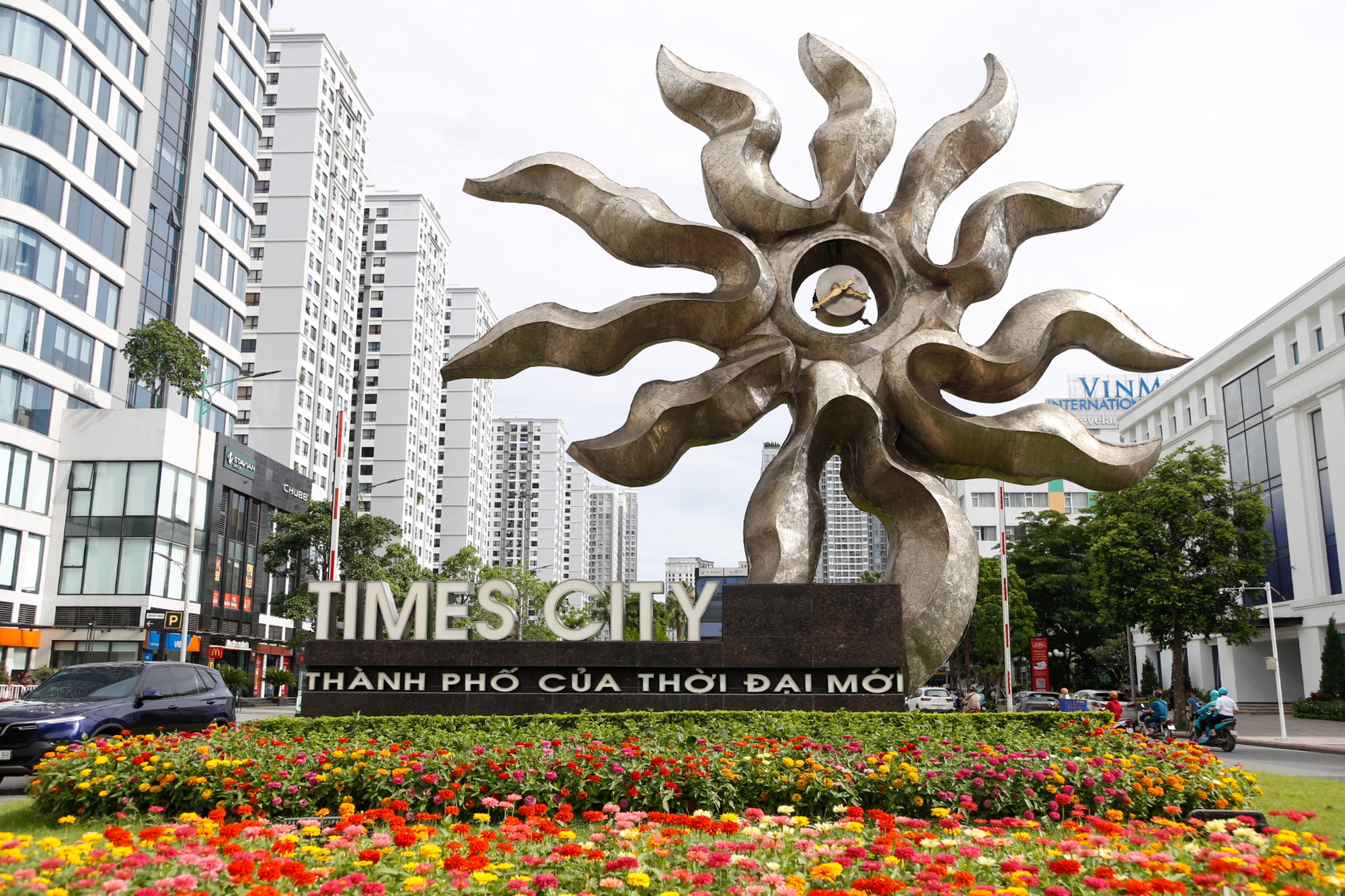 Trước khu Cao - Xà - Lá, đây là những nhà máy được Vingroup lột xác thành đô thị tỷ USD- Ảnh 9.