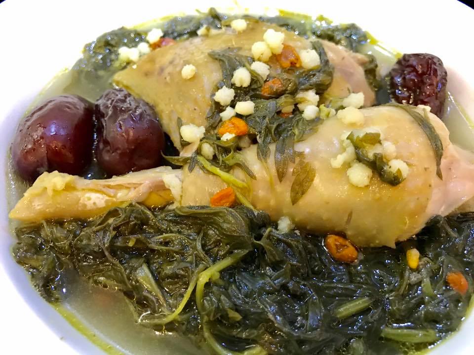 Thứ cây tưởng chỉ để ăn lại là "bùa hộ mệnh" trước cửa, ông bà xưa khuyên nhà nào cũng nên trồng - Ảnh 3.