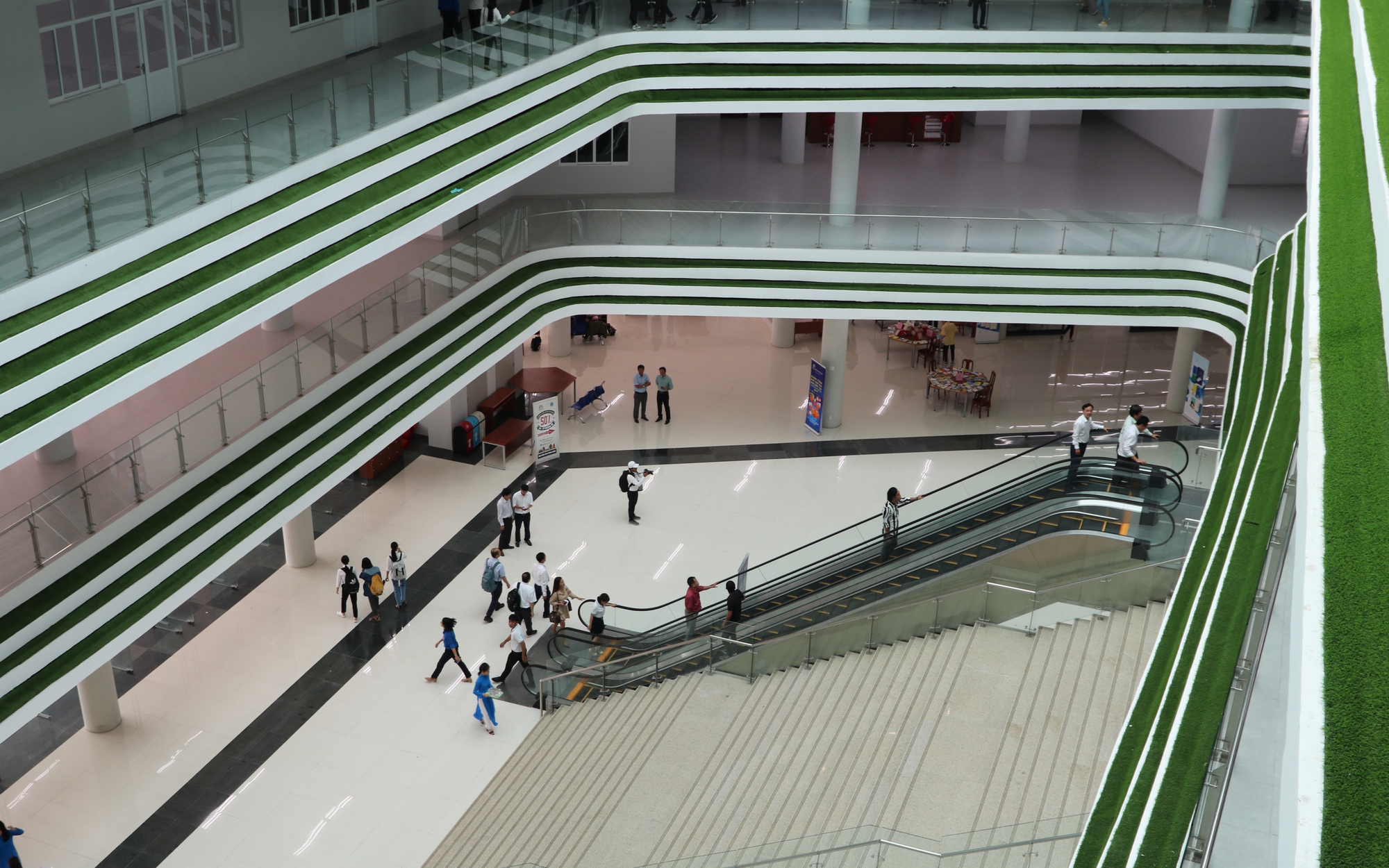 Campuchia có thể tăng trưởng gấp đôi Thái Lan - Ảnh 2.