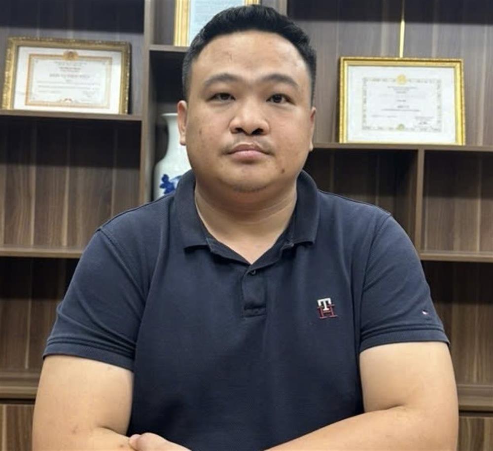 Triệt Phá Băng Nhóm Lừa Đảo Chuyên Nhắm Vào Người Già: Chỉ 100 Ngày Khiến 10.000 Nạn Nhân Triệt Phá Băng Nhóm Lừa Đảo Chuyên Nhắm Vào Người Già: Chỉ 100 Ngày Khiến 10.000 Nạn Nhân