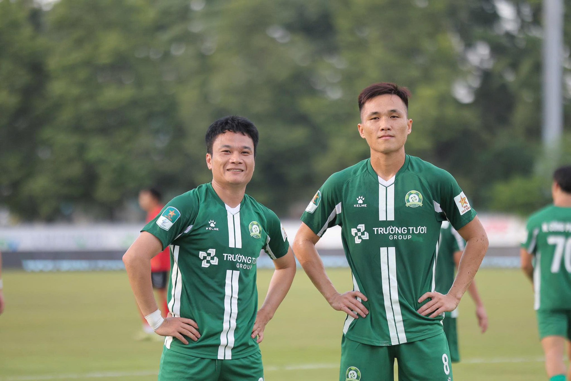 Công Phượng bỏ qua cơ hội giành Vua phá lưới, nhường đàn em sút quả penalty ấn định mùa giải - Ảnh 2.