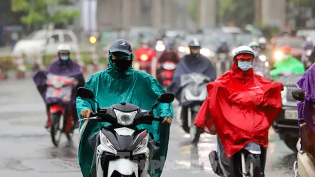 Miền Bắc chuẩn bị đón đợt mưa lớn kéo dài từ 21 đến 22 tháng 6 - Ảnh 1.