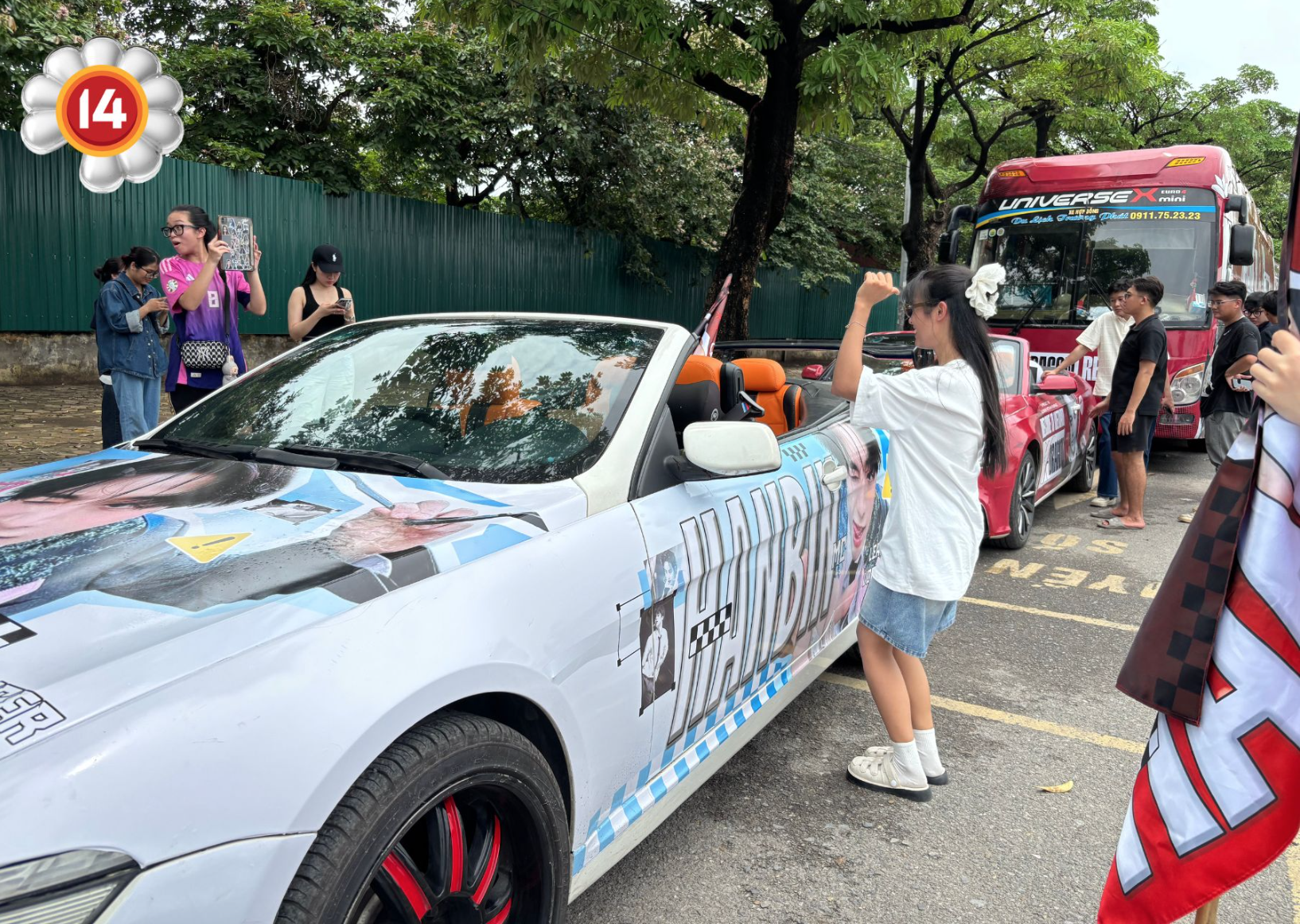 Kh&aacute;ch VIP đi xem G-Dragon được đ&atilde;i g&igrave;: B&aacute;nh cuốn tiếp tục g&oacute;p mặt, c&ograve;n c&oacute; th&ecirc;m m&oacute;n "chắc bụng" g&acirc;y bất ngờ - Ảnh 3.