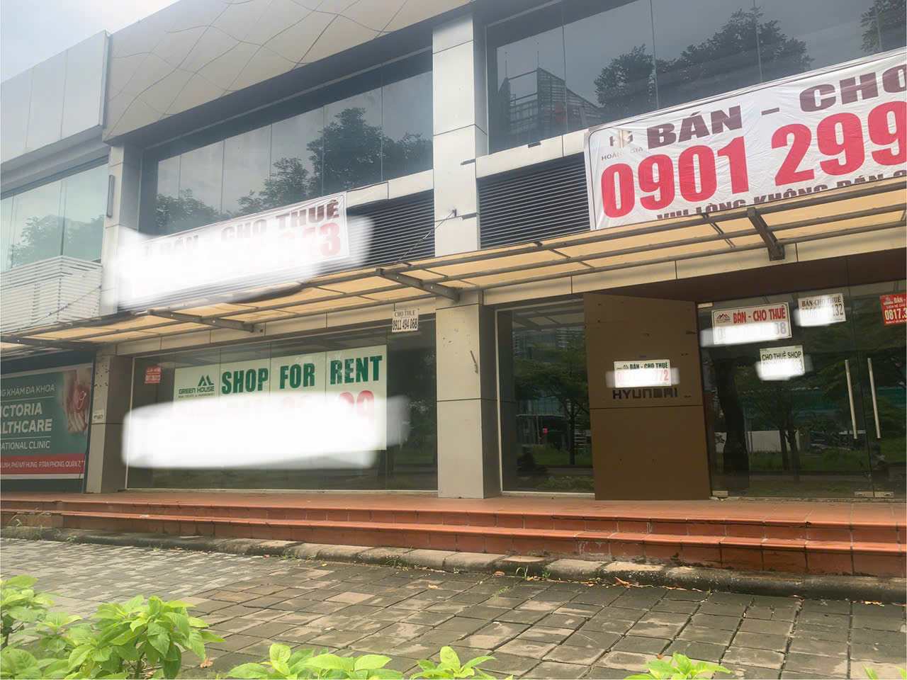 "Phố nh&agrave; gi&agrave;u" Ph&uacute; Mỹ Hưng đ&igrave;u hiu, mặt bằng cho thu&ecirc; treo bảng d&agrave;i ng&agrave;y, vắng người thu&ecirc;- Ảnh 6.