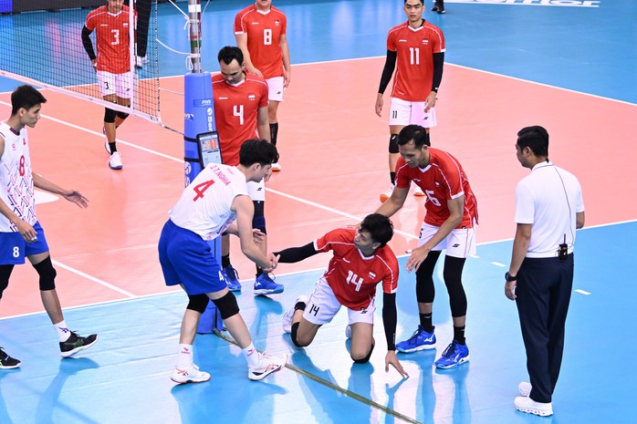 Bóng chuyền nam Việt Nam thất bại đầy tiếc nuối trước Indonesia tại AVC Nations Cup- Ảnh 1.