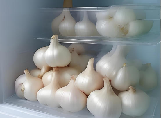 Cẩn thận! Đừng để 5 thứ này vào tủ lạnh nữa, chúng có thể trở thành "kẻ giết người vô hình" đấy! - Ảnh 4. Cẩn thận! Đừng để 5 thứ này vào tủ lạnh nữa, chúng có thể trở thành "kẻ giết người vô hình" đấy! - Ảnh 4.