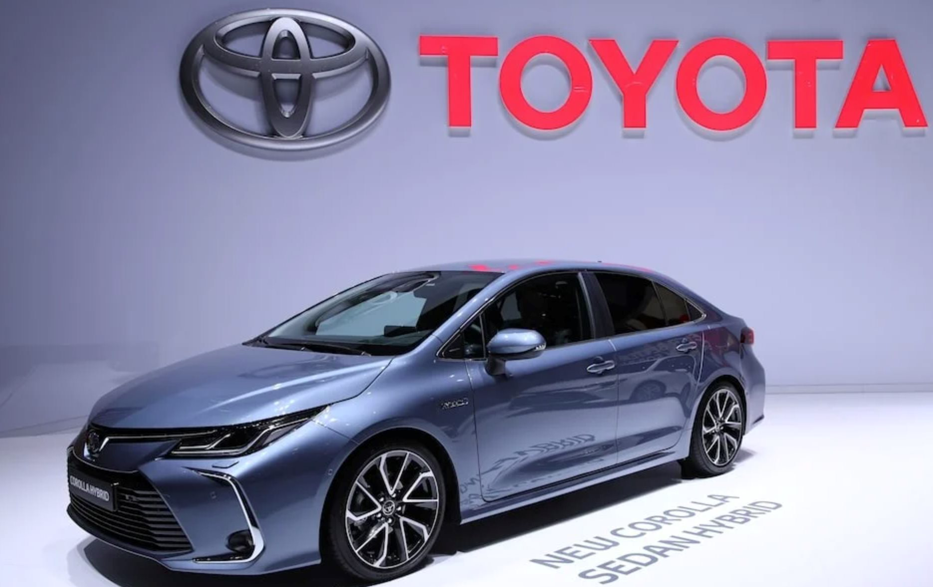 Tiên đoán của Toyota về hybrid trở thành sự thực - Ảnh 2.