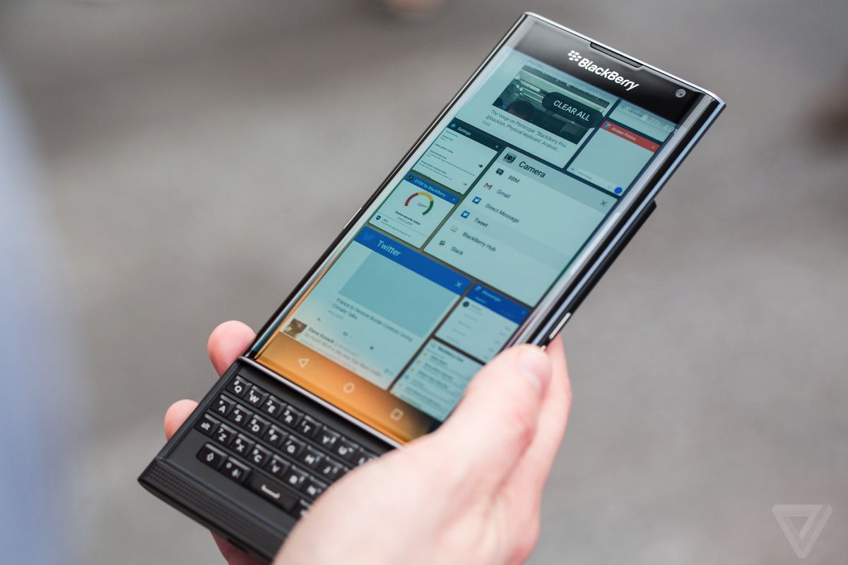 BlackBerry Priv - Chiếc điện thoại không xứng đáng thất bại- Ảnh 2.